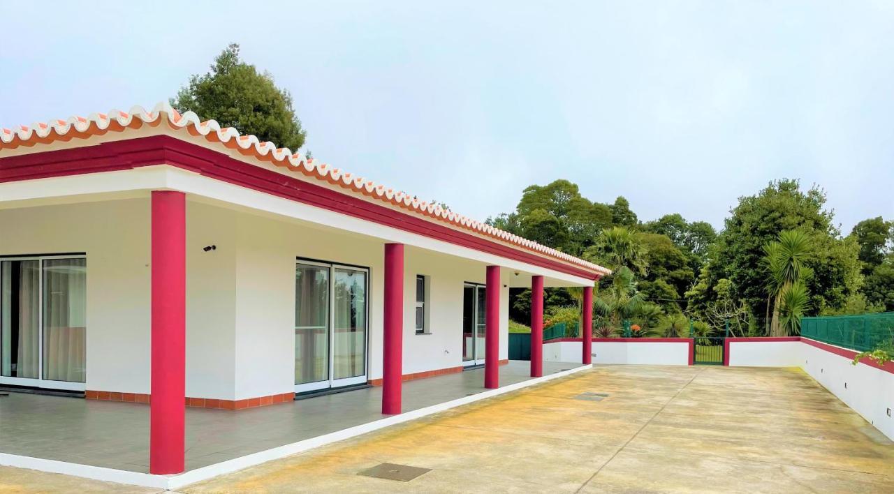 Chale D'Angra Guest House Angra do Heroismo Bagian luar foto